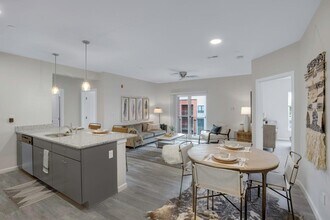 21 East Apartments photo'