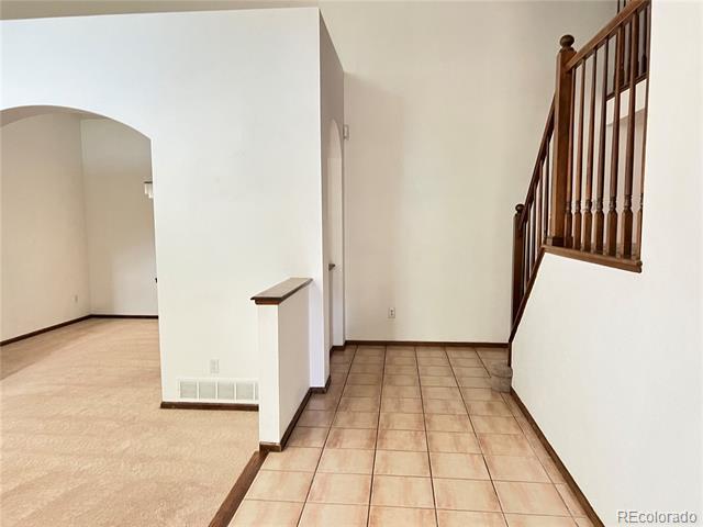 Building Photo - 9881 S Spring Hill Pl