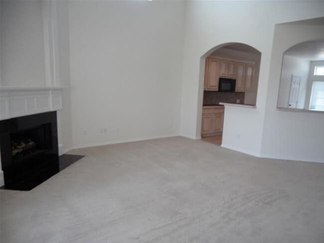 Foto del edificio - 17202 Haley Falls Ln
