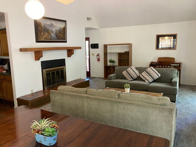 Foto del edificio - Beautiful Chalet near main Road