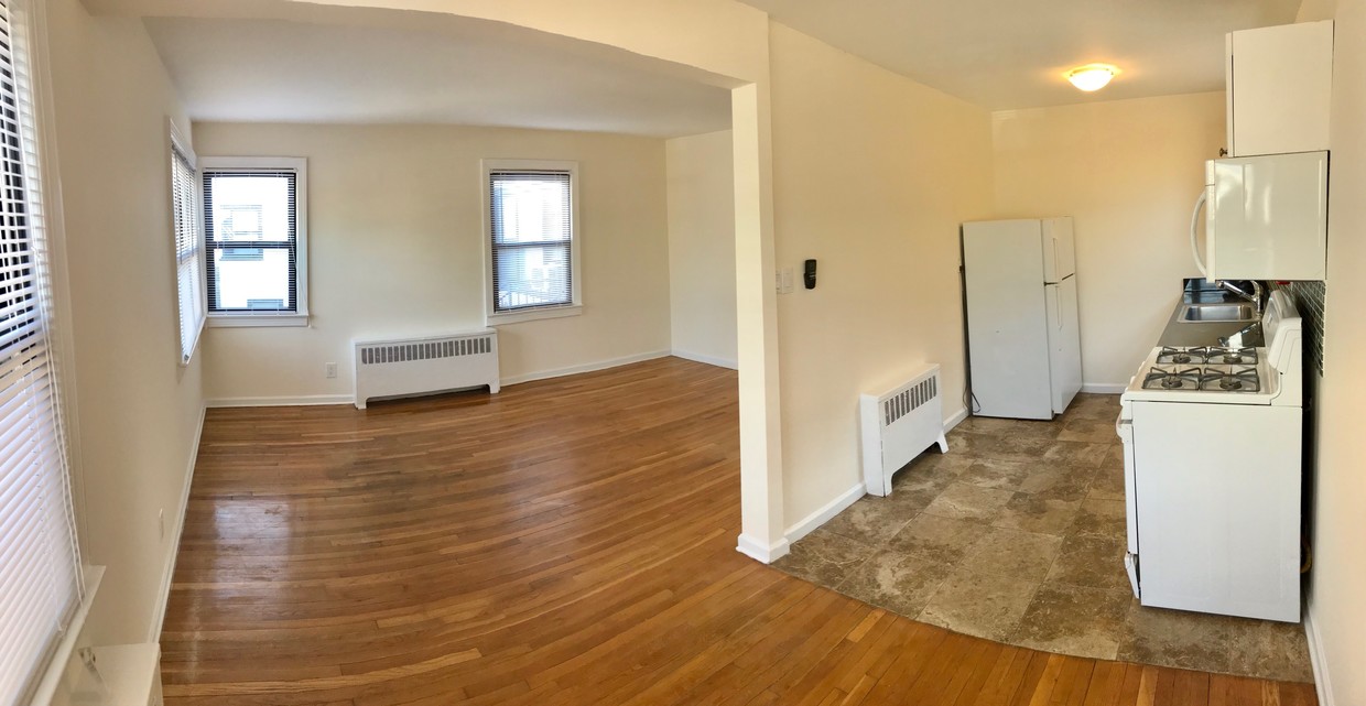 Primary Photo - 1704 Grand Ave