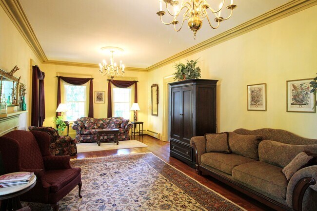 Building Photo - 9342 NY-96