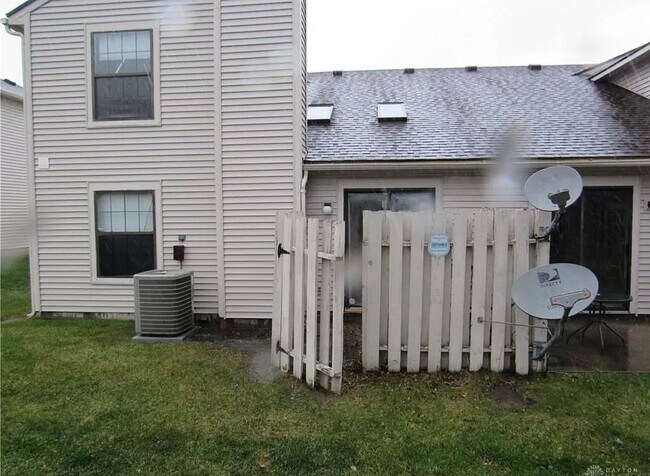 Foto del edificio - 2384 Fieldstone Cir