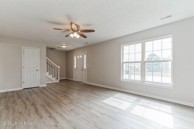 Foto del edificio - 6807 McKeever Ln