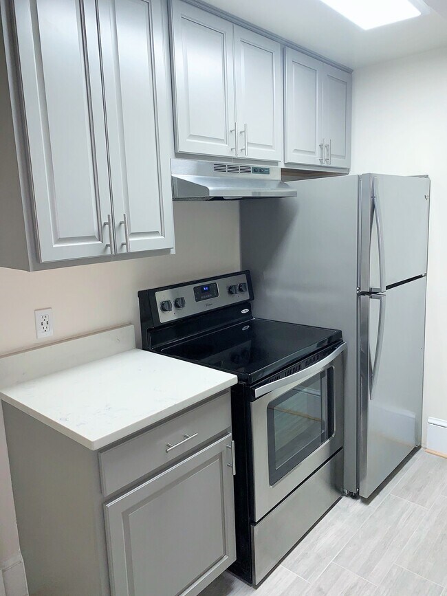 Building Photo - Warder Mansion