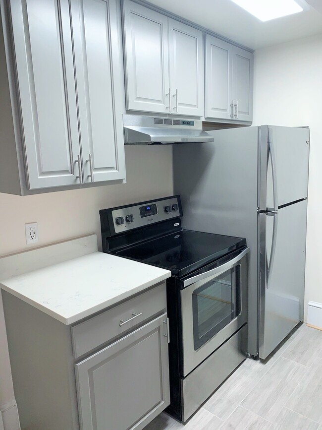 Building Photo - Warder Mansion