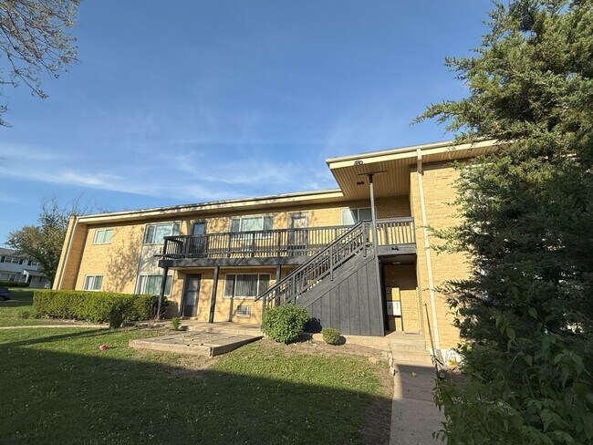 Photo - 593 Park Plz Apartment