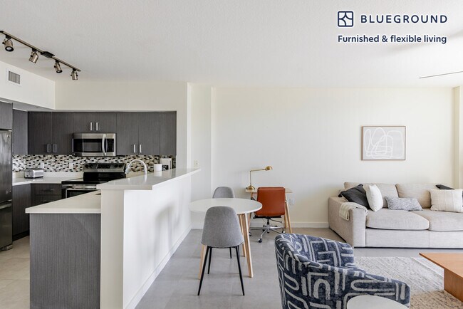 Foto del edificio - 729 NW 2nd St