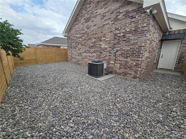 Foto del edificio - 9 W 25th St