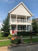 Building Photo - 2694 Whit Ln