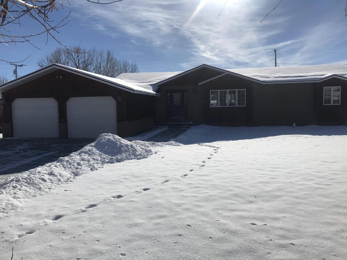Foto principal - 44 Meadow Rd