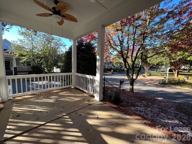 Foto del edificio - 8523 Lindholm Dr