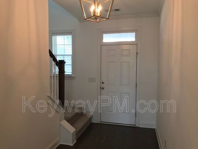 Building Photo - 943 Glenhaven Dr