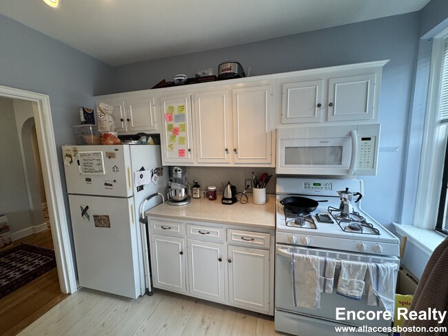 Foto del edificio - 89 Longwood Ave