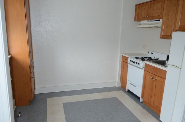 Foto del edificio - 420 Edmonds Ave