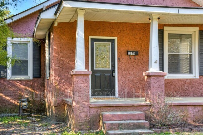 Building Photo - 2146 Greene St