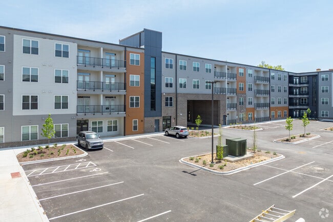 The Eclipse at Russell - Aerial Context - Eclipse