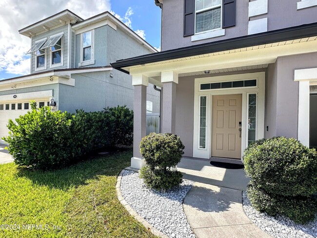 Building Photo - 7111 Fleur Cove Dr