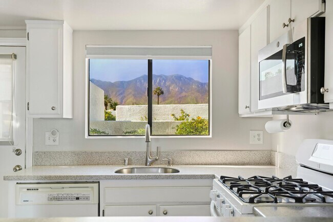 Foto del edificio - 34341 Denise Way