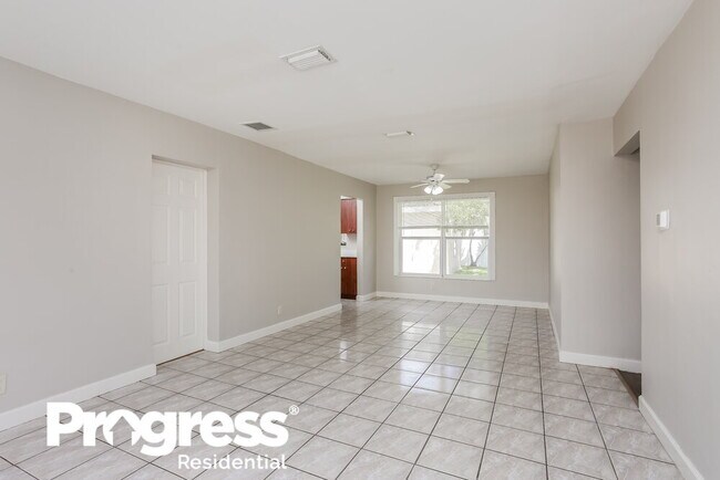 Building Photo - 6409 Dawson St