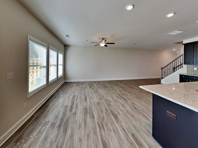 Foto del edificio - 123 Wayne Ln