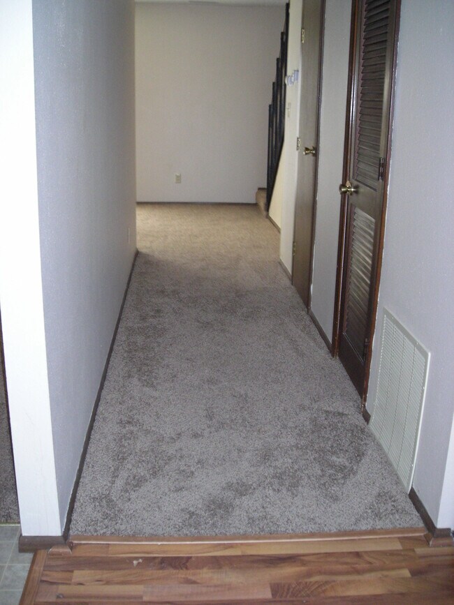 Foto del edificio - 1221 S Willow St