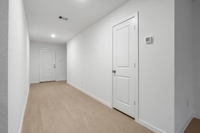 Foto del edificio - 25373 Carnation Ct