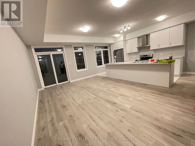 Photo du bâtiment - 116 WHEAT Ln