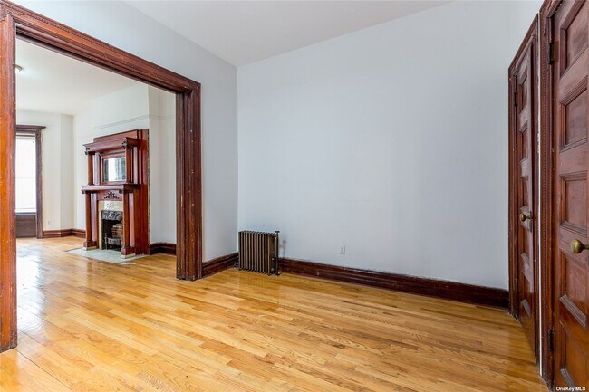 Foto del edificio - 1166 Sterling Pl