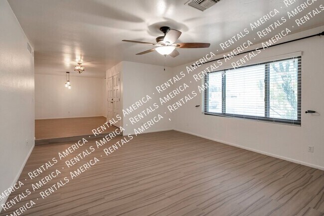 Foto del edificio - 3407 N Hartford St