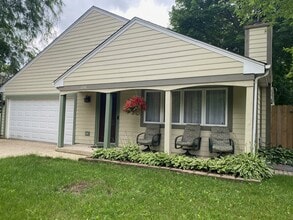 Building Photo - 1748 Brookdale Rd