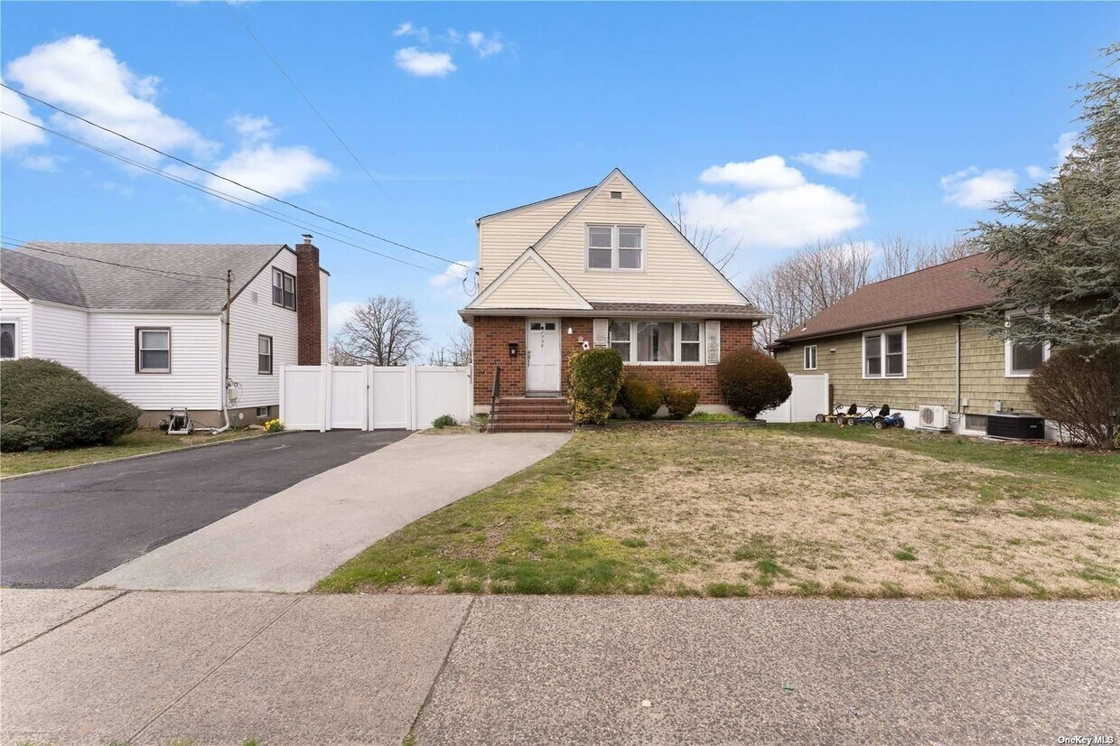 Foto principal - 1756 Hancock St