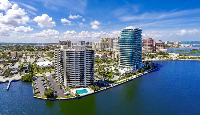 Foto del edificio - 1200 S Flagler Dr