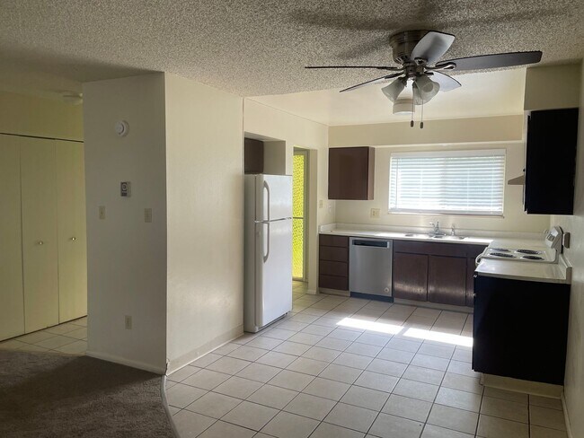 Foto del edificio - 482 Smithridge Park