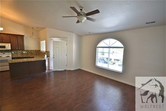 Building Photo - 3854 S Mitchell Cove