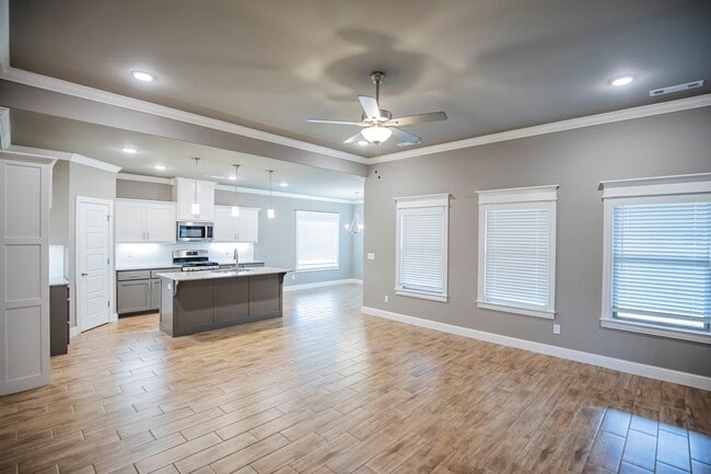 Building Photo - ***1025 Kimball Lane***