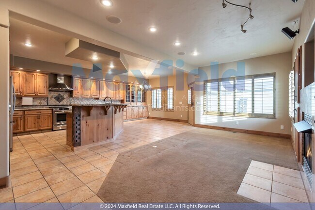 Foto del edificio - 7484 S 2300 E