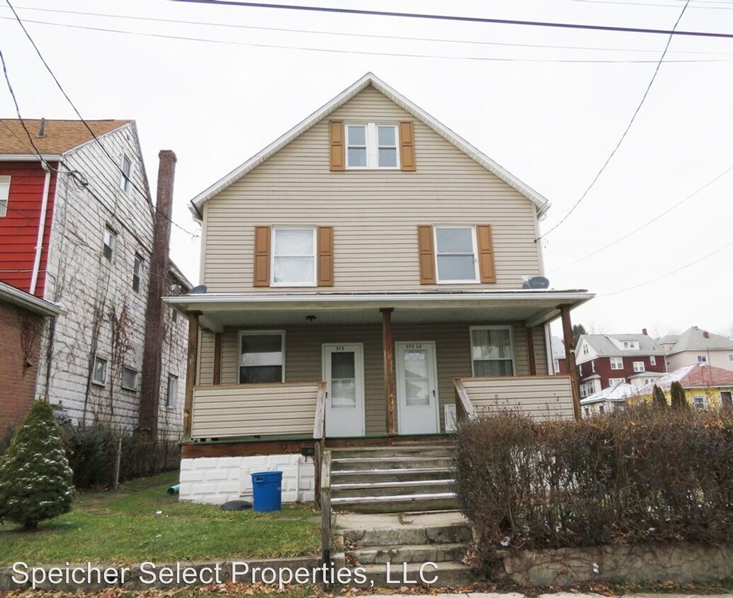 Primary Photo - 399 1/2-375-372 Beatrice Ave