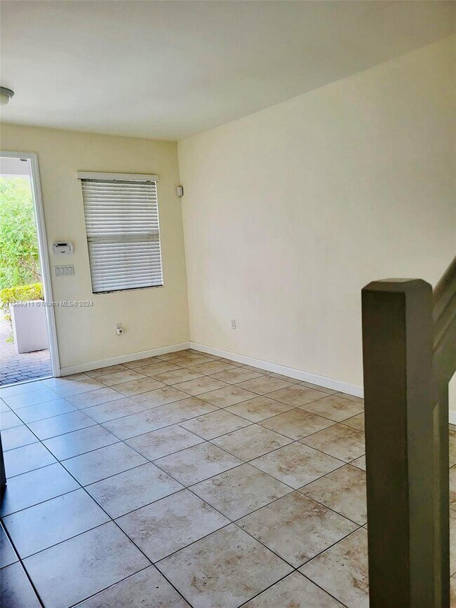 Building Photo - 15088 SW 117th Terrace