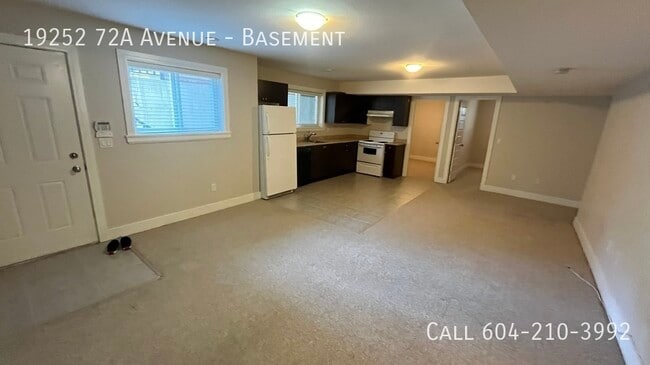 Building Photo - Large Suite-Utilities Included