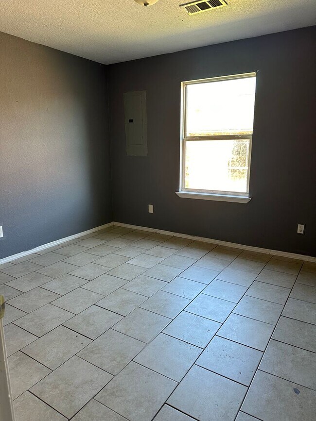 Foto del edificio - 1619 Cherry St