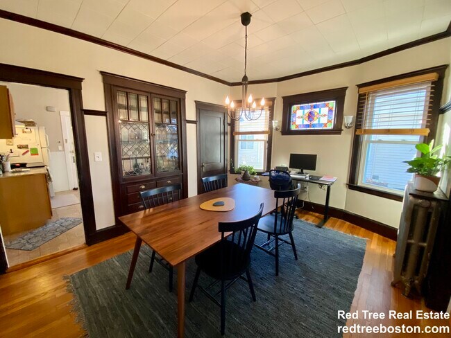 Building Photo - 51 Patten St