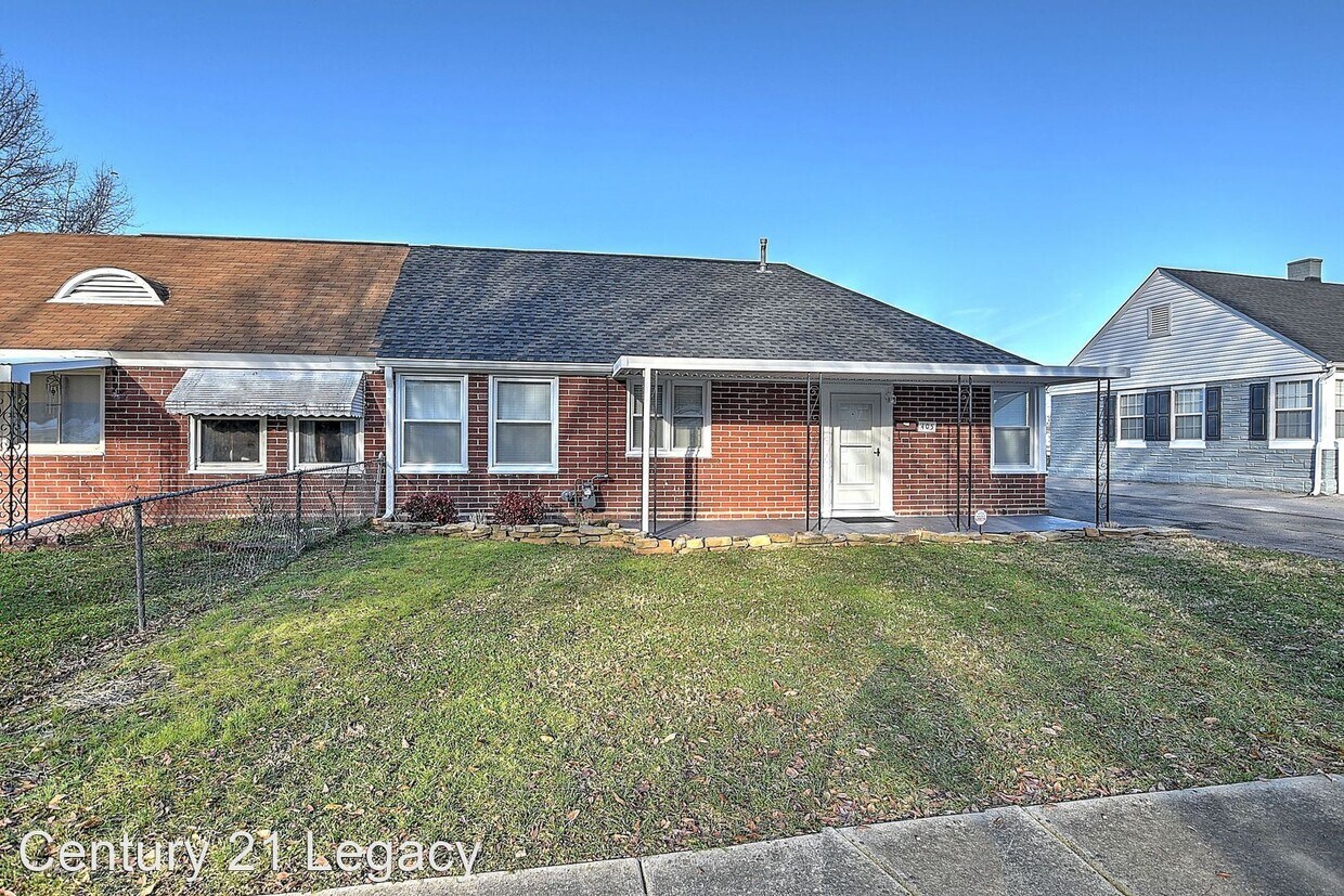 405 Sequoyah Dr Kingsport Tn 37660 House For Rent In Kingsport Tn Apartments Com