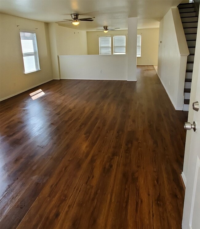 Foto del edificio - 7903 Chatham Springs Ln