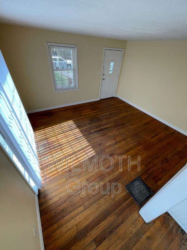 Building Photo - 53 Jenny Ln