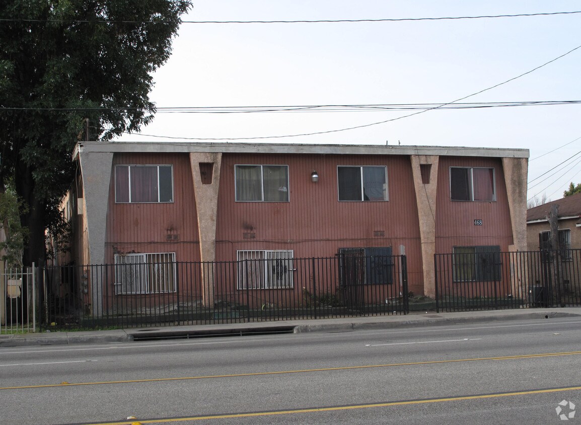 Building Photo - 468 W Alondra Blvd