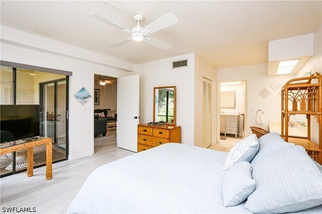 Foto del edificio - 1765 Courtyard Way