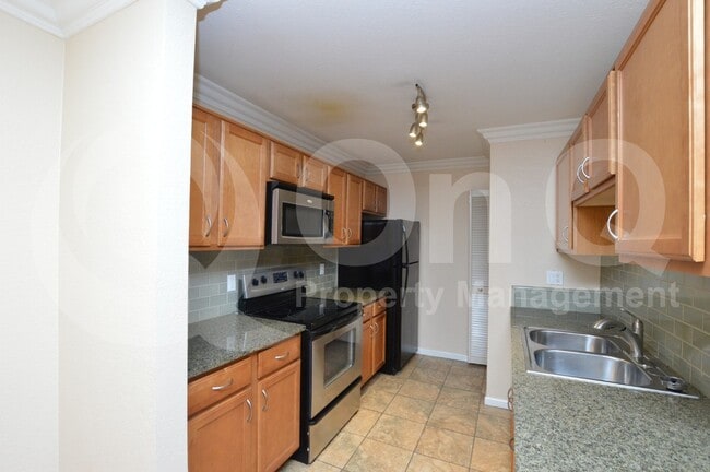 Photo - 200 E Southern Ave Townhome