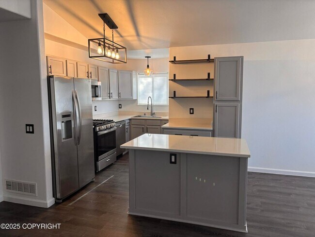 Foto del edificio - Beautiful East Anchorage 3 Bedroom Home!