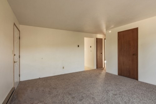 Building Photo - 265 E Sunset Way